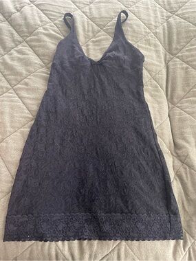 Victoria's Secret Black Lace Camisole — The Lacie Size M
